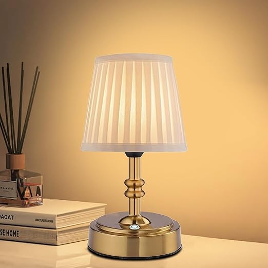 Cordless Table Lamp, 17.5cm Fabric Shade Desk Lamp with 3-Level Brightness, 5200mAh Portable Battery Operated Desk Lamp for Bedroom Restaurants Office Bars