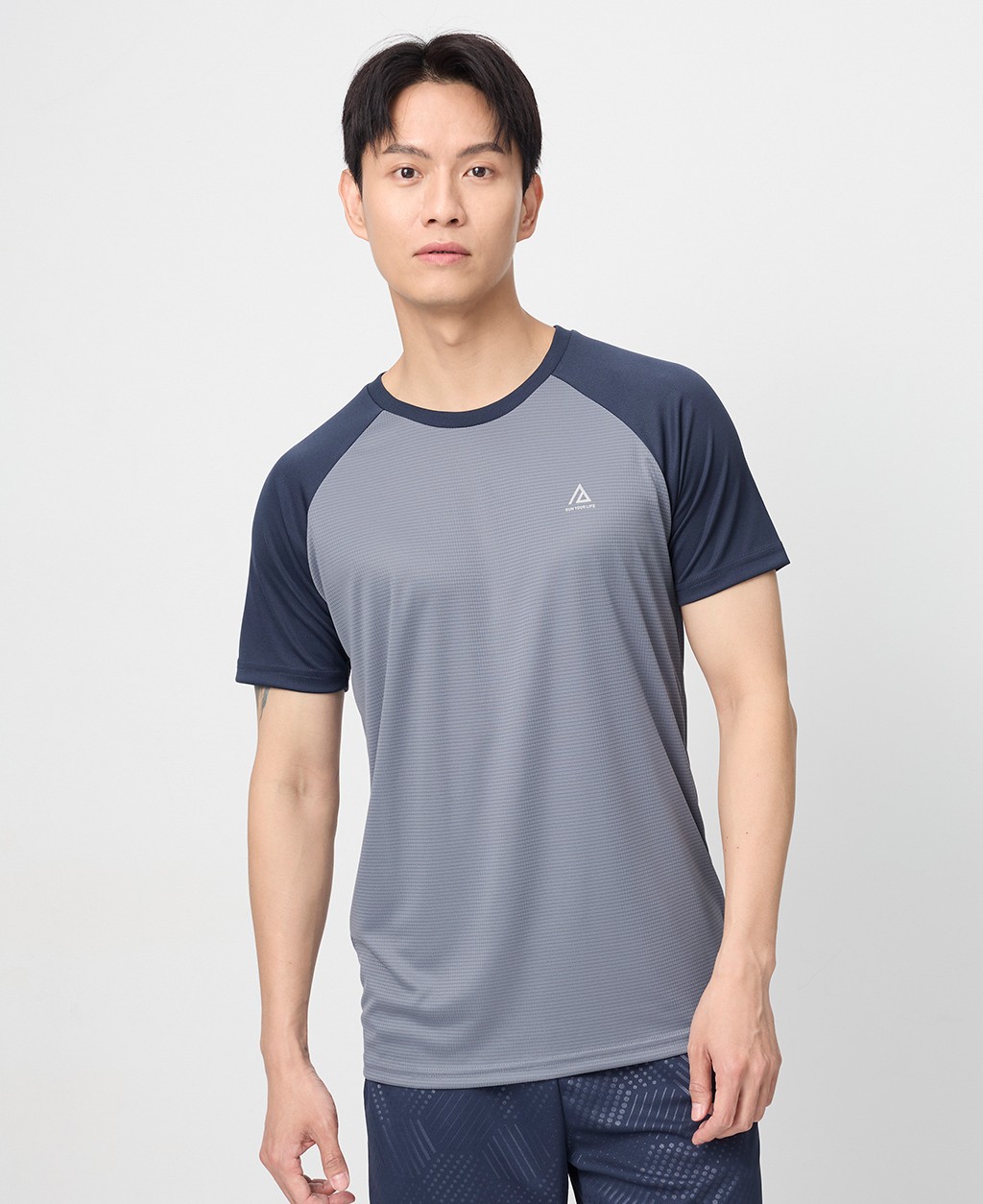 Fast Comfort Wicking Lachlan Sleeve Left Chest Print Tee