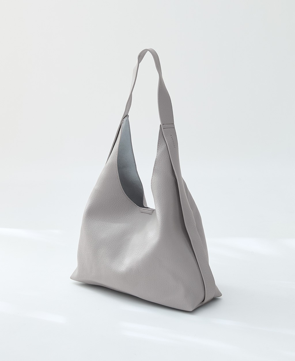 Pebbled Medium Tote