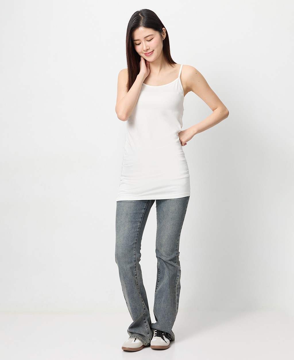 Ladies solid color spaghetti-shoulder long round neck vest